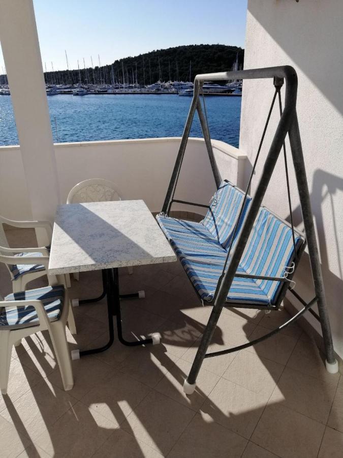 Apartments Marija - By The Sea Rogoznica  Bagian luar foto