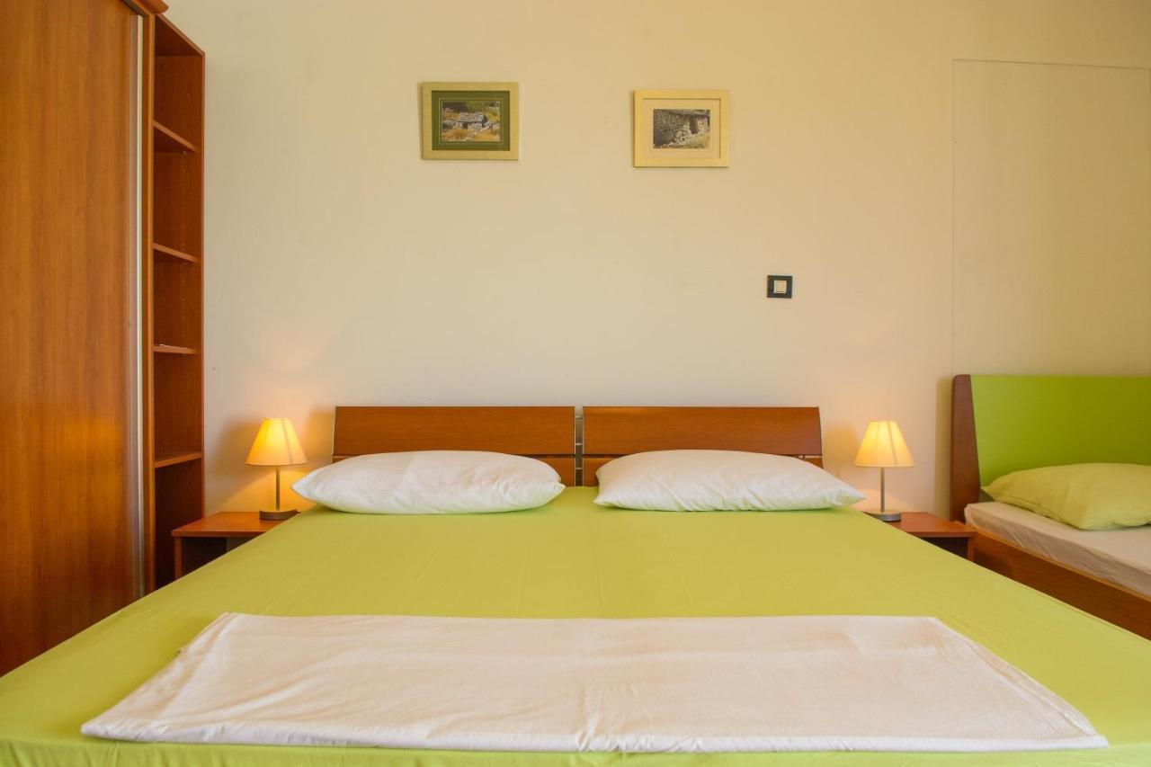 Apartments Marija - By The Sea Rogoznica  Bagian luar foto