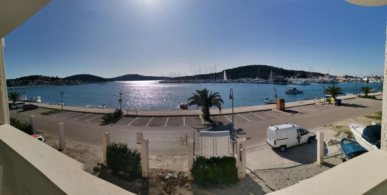 Apartments Marija - By The Sea Rogoznica  Bagian luar foto
