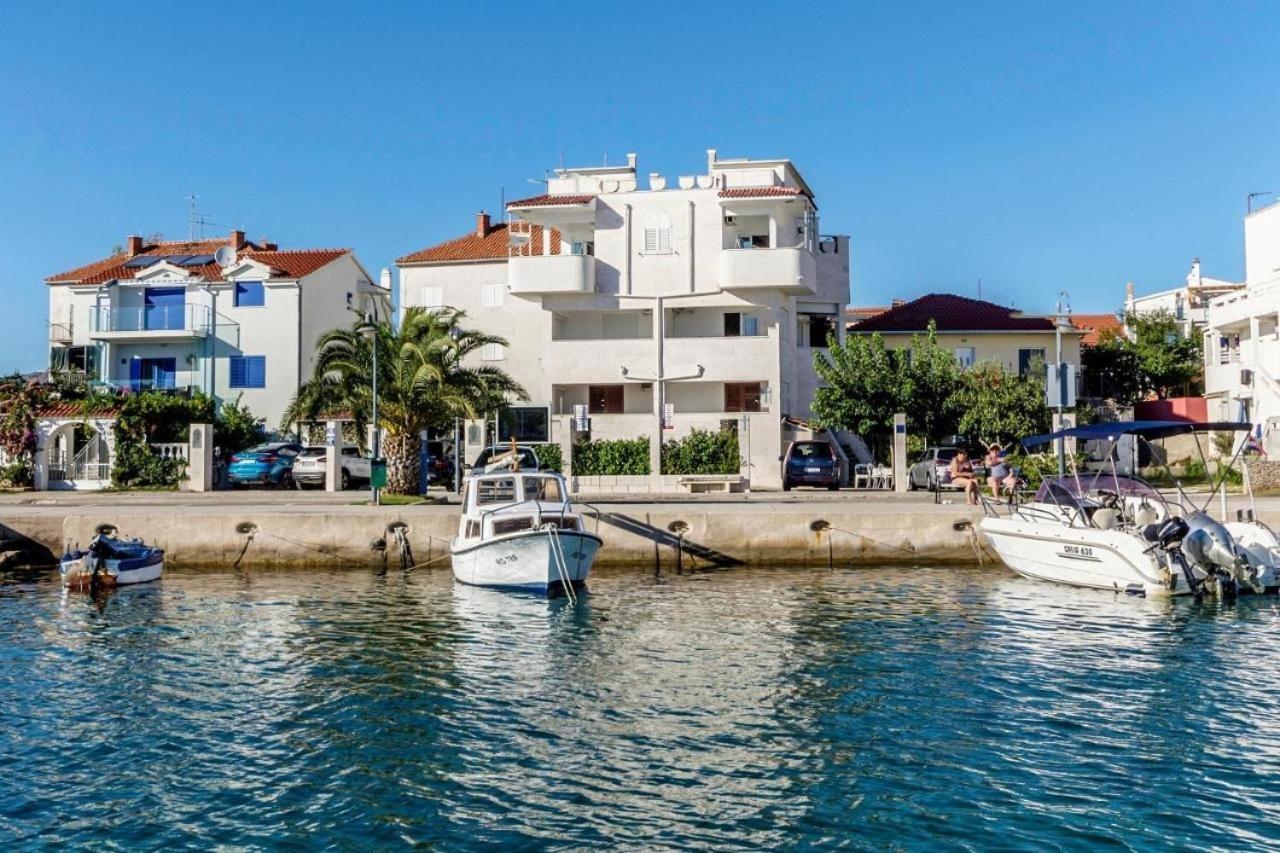 Apartments Marija - By The Sea Rogoznica  Bagian luar foto